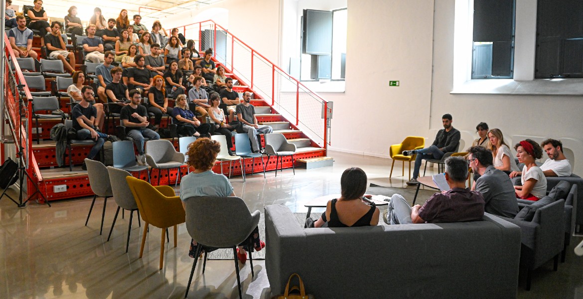 Escuelas de cine en España: de las aulas al set